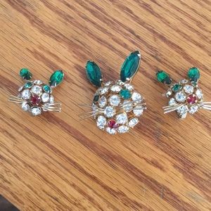 Bunny pendent and clip earrings